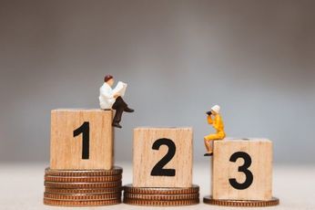 やってはいけないランキング投資。初心者がやりがちな悪手を行動経済学で分析！