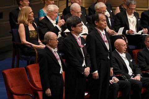 【2014（平成26）年10月7日】LEDで日本人3人にノーベル賞