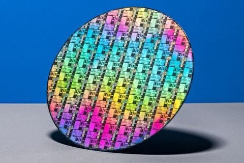 人民元は次の基軸通貨となるのか？