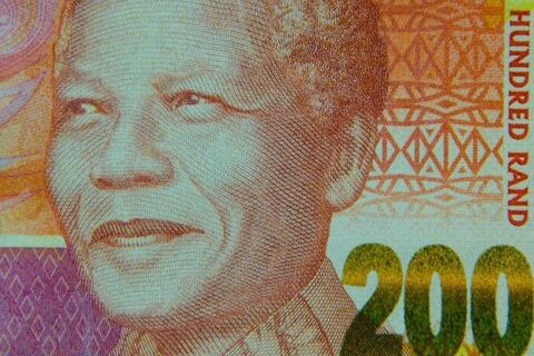 【1994（平成6）年4月27日】南アフリカでネルソン・マンデラ氏が次期大統領に