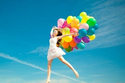 家を買い急ぐのはキケン！女性の長生きリスクと自由のためのお金のヒント