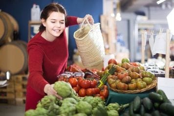 「つみたてNISA」「iDeCo」、バランスファンドの課題と選び方