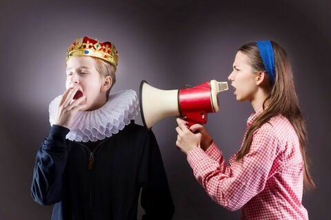 イエレン議長は景気見通しに楽観。ドル/円は112円台に戻す