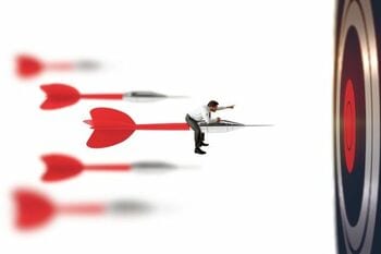 「日経平均2万3,000円突破！」の落とし穴と狙うべき銘柄