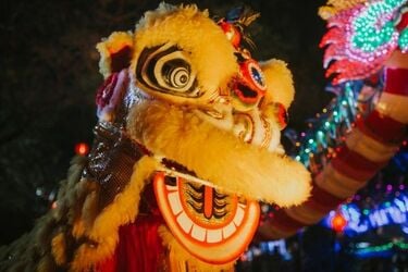 香港市場は売り先行の展開か、米国のイラン核施設攻撃で緊張高まる