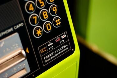 1970（昭和45）年1月30日】公衆電話が3分10円に | トウシル 楽天証券の