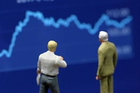 円は113円台で堅調地合い続く FOMC議事録の反応は限定的