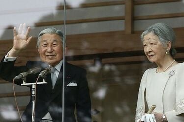 宮内庁が皇太子（当時）ご成婚発表【1958（昭和33）年11月27日 ...