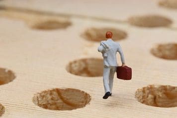 やってはいけない資産形成、5つの落とし穴