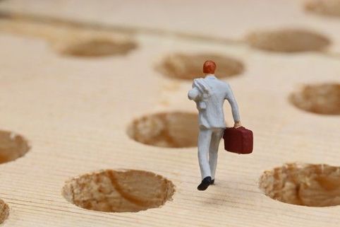 やってはいけない資産形成、5つの落とし穴