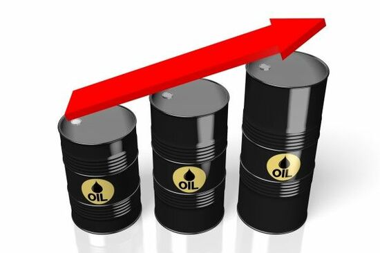 原油4年ぶりの高値、伸るか反るか？2018年年末までの見通し